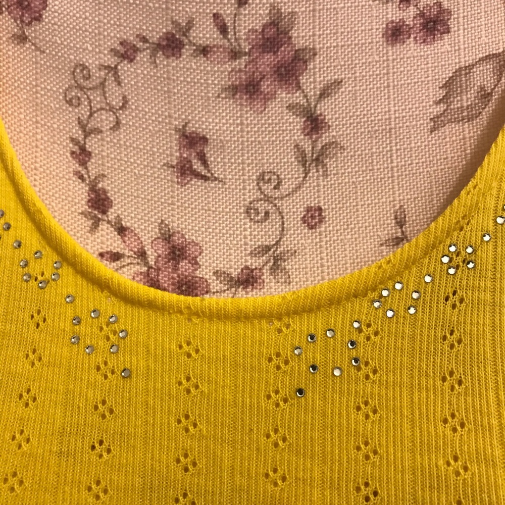 Top - Picture 3 of 5